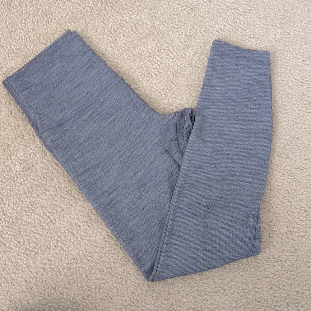 Lululemon Align High-Rise Crop 25” Tight Fit